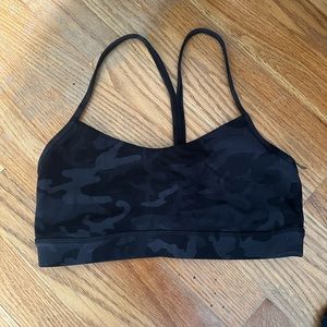 Lululemon Flow Y bra.